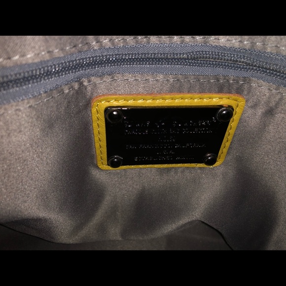 Super cute wool and leather bag. Duke & Duchess - Picture 8 of 8